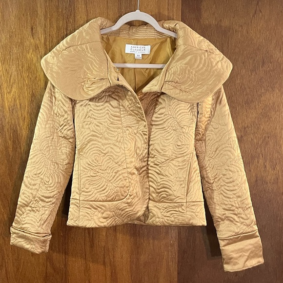 American Glamour by BADGLEY MISCHKA Gold Quilted Coat Sz XS - Picture 5 of 7